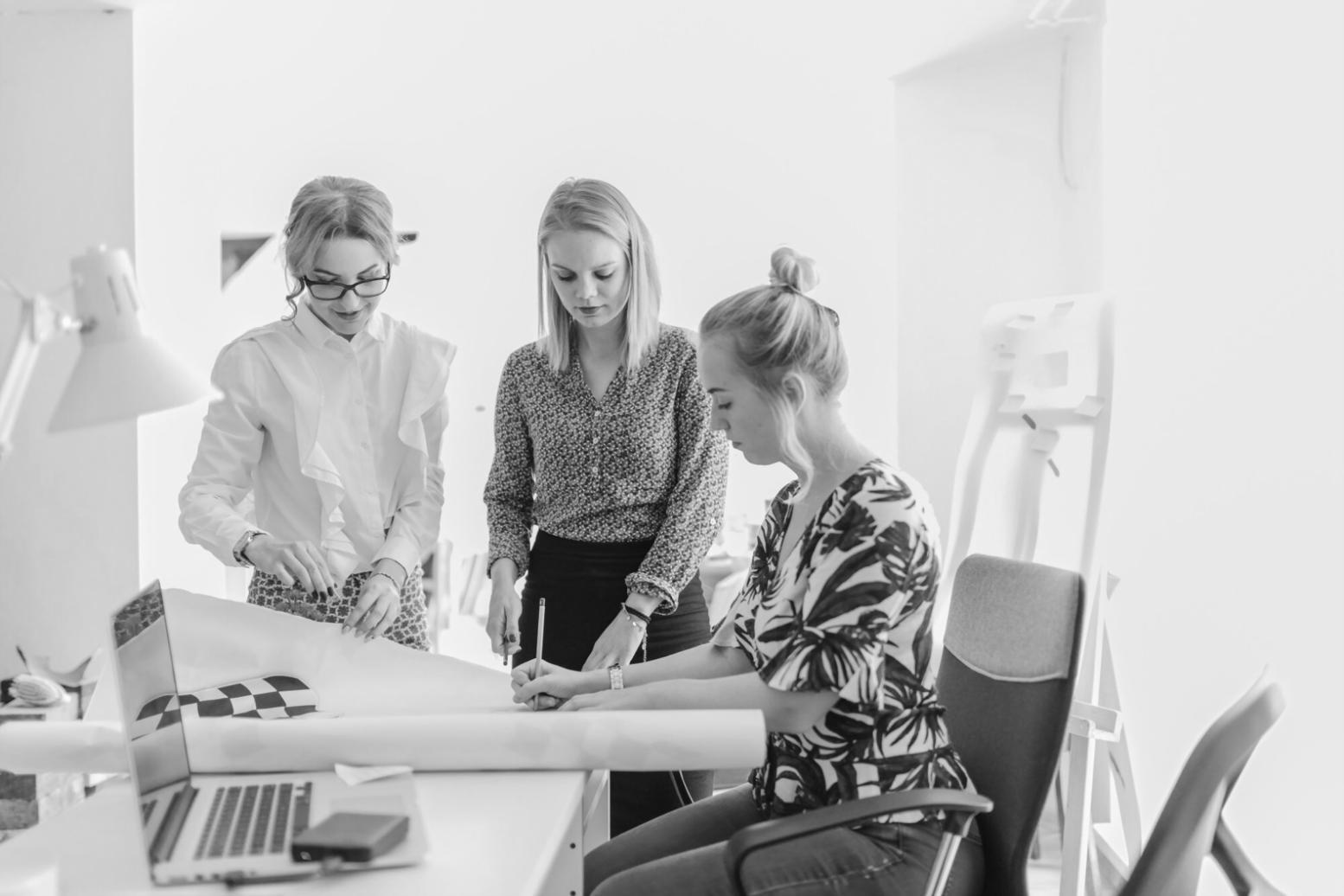 Análisis detallado de documentos presupuestarios